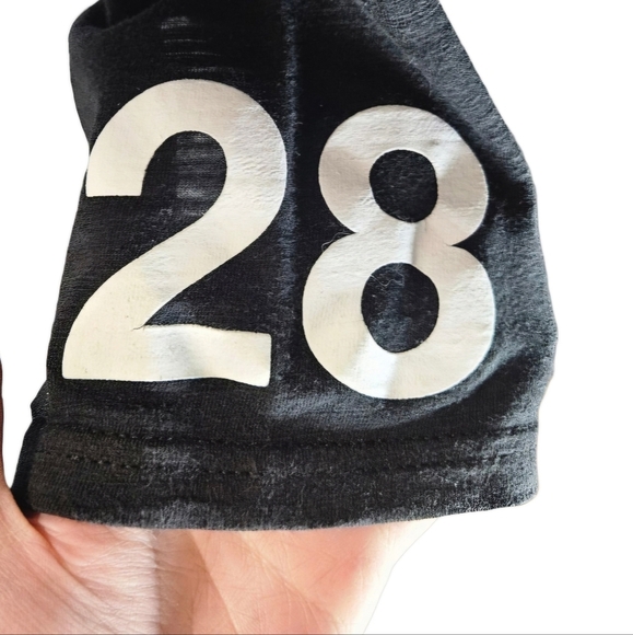 0032 Disney Mickey Mouse 28 Graphic Tee Short Sleeve Black White Size Small - Picture 4 of 11